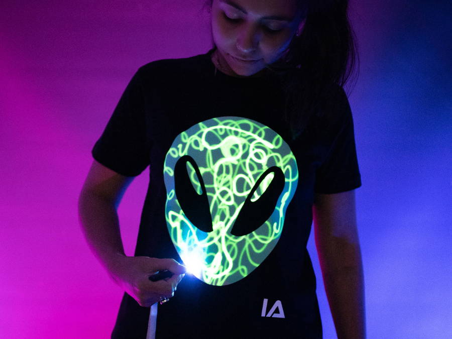 Alien Head Interactive Glow In The Dark T-Shirt | Illuminated Apparel